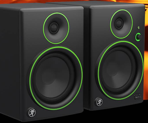 win-a-pair-of-these-awesome-studio-monitors