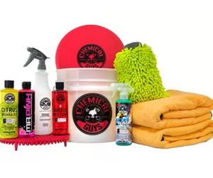 win-the-best-car-wash-bucket-kit