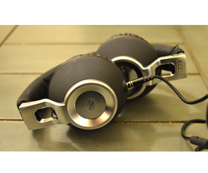 win-sound-intone-cx-05-giveaway