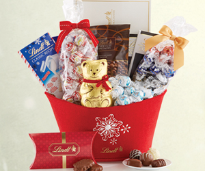 win-a-lindt-chocolatier-seasonal-delights-holiday-gift-basket