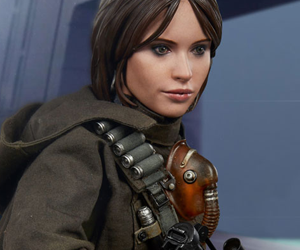 win-our-brand-new-jyn-erso-premium-format-figure