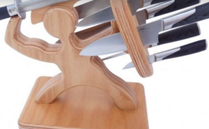 Win This Spartan Knife Holder